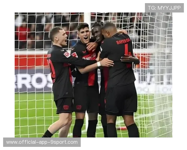 3-1告捷，勒沃库森9人坚持不懈终获首胜，勒沃库森球队